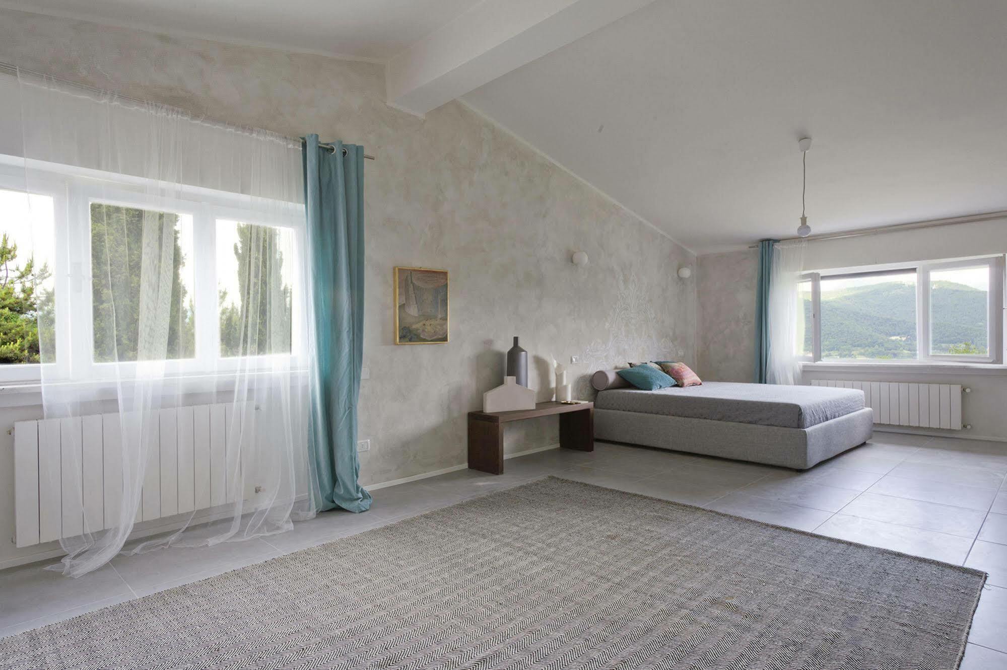 Villa De Hura Apartment แบร์กาโม ภายนอก รูปภาพ